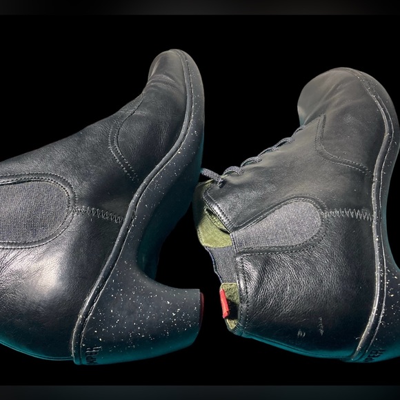 Soft black leather heeled ankle boots by Camper. Size 40-41. - Picture 5 of 9